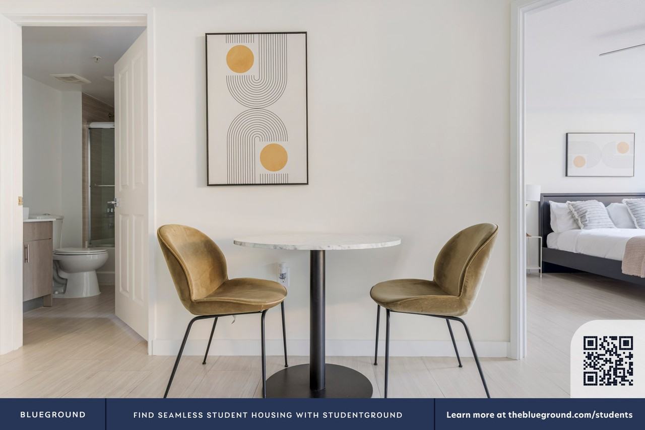 3880 Northeast 6th Avenue #172 - Photo 7 of 30