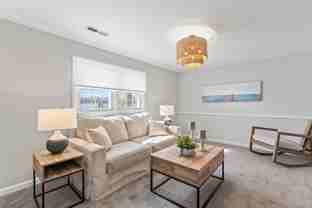 445 South Riverside Drive - Photo 1 of 1