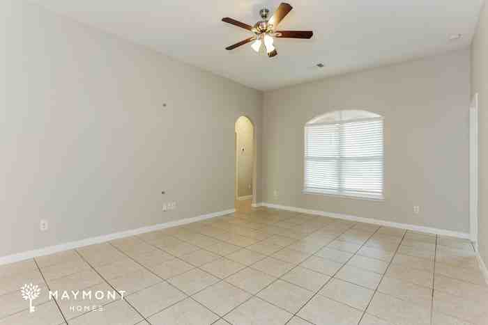 13120 Tower Ln - Photo 4 of 12
