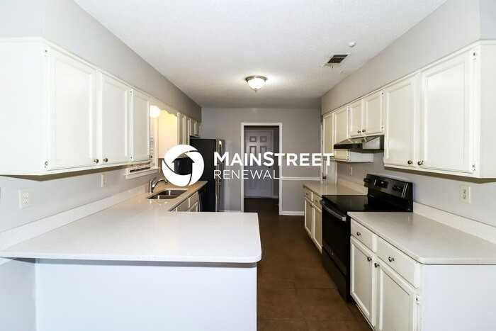 4462 Garrison Avenue - Photo 7 of 16