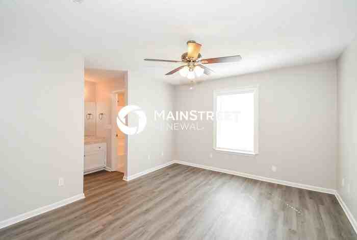 13006 Staffordshire Dr S - Photo 7 of 16