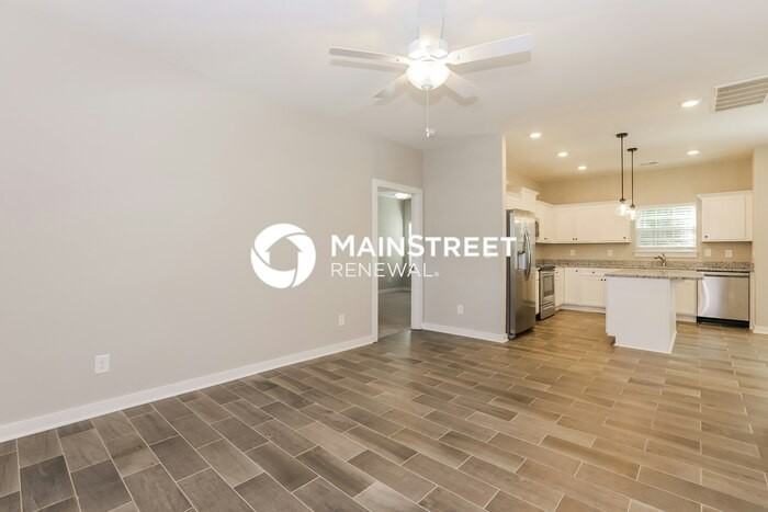 5307 Nancy Seward Dr - Photo 5 of 17