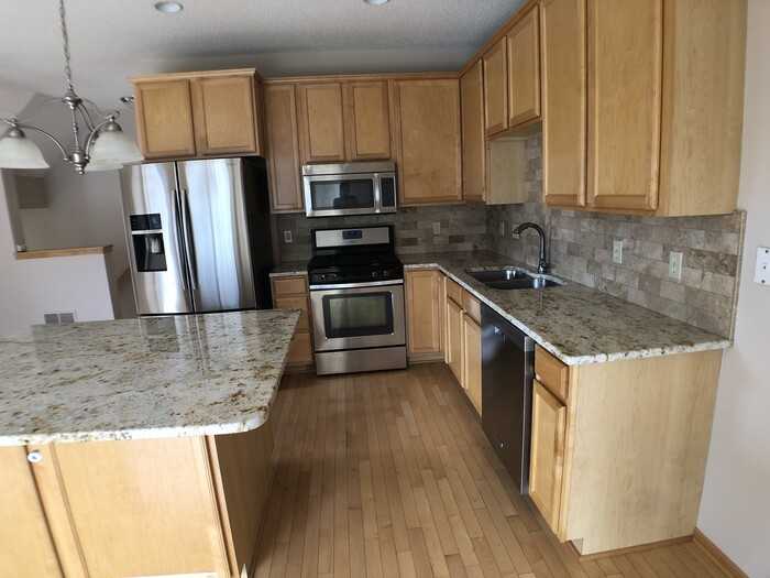 8341 Townsend Dr - Photo 3 of 19