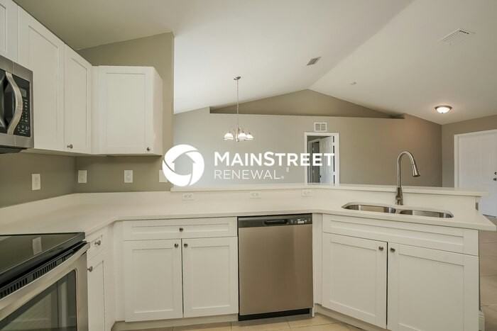 2701 36th St Sw - Photo 6 of 16