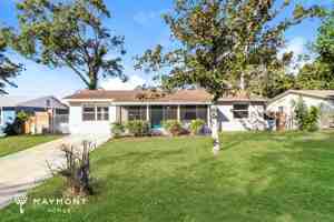 featured image of 1008 Grantwood Ave