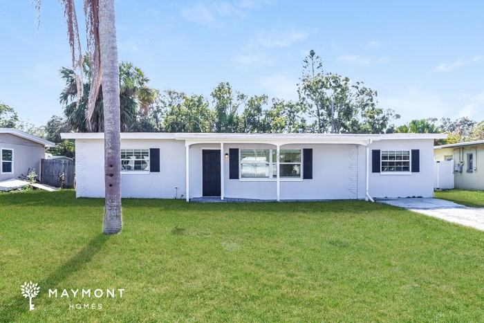 3290 Hillsdale Avenue