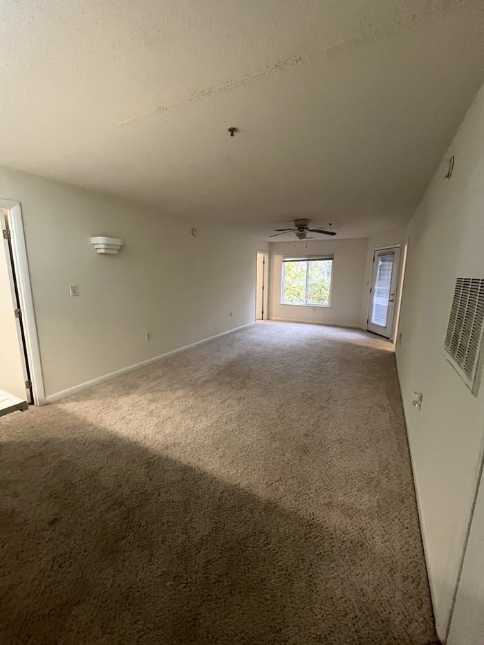 1420 Collegiate Circle #204 - Photo 2 of 7