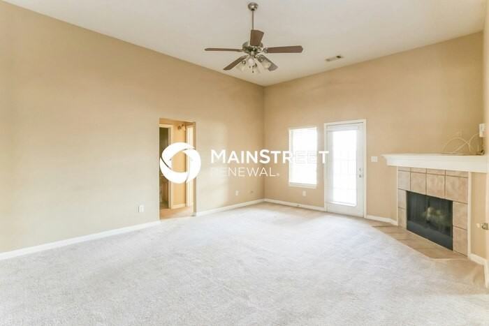 9723 Tucker Creek Cv - Photo 4 of 17