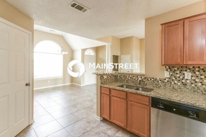 9723 Tucker Creek Cv - Photo 7 of 17