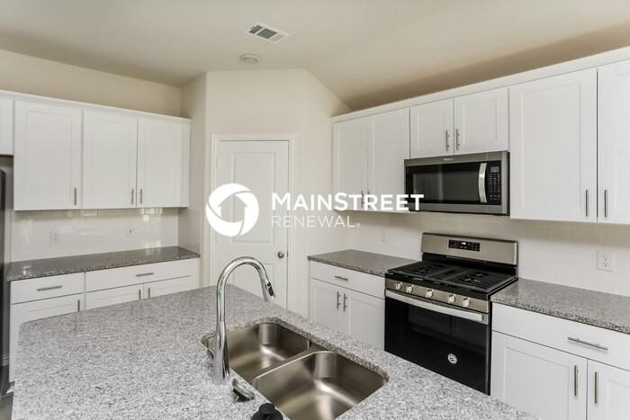 525 Janette Ct - Photo 4 of 16