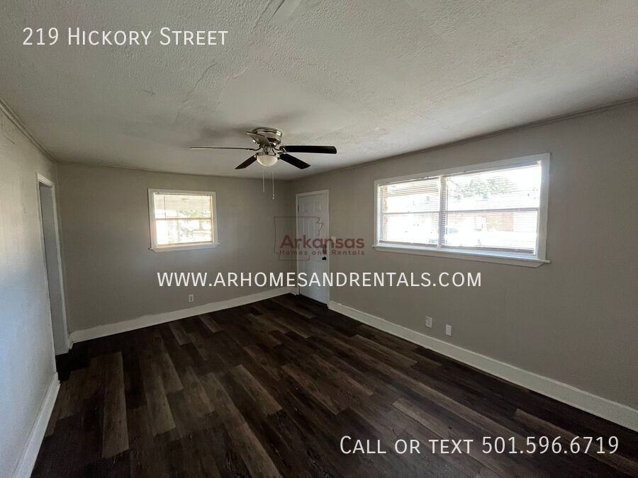 219 Hickory Street - Photo 2 of 11