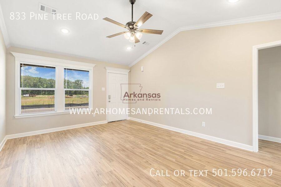 833 Pine Tree Rd - Photo 2 of 13