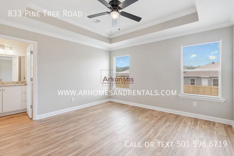 833 Pine Tree Rd - Photo 6 of 13