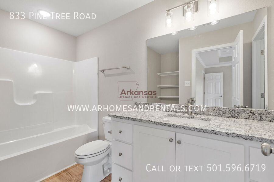 833 Pine Tree Rd - Photo 7 of 13