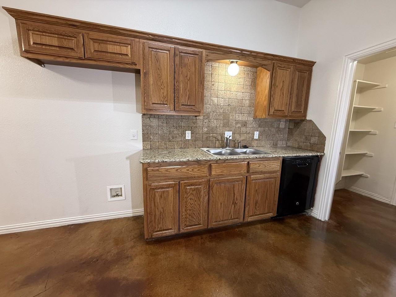 410 East Zenith Avenue #A - Photo 6 of 9