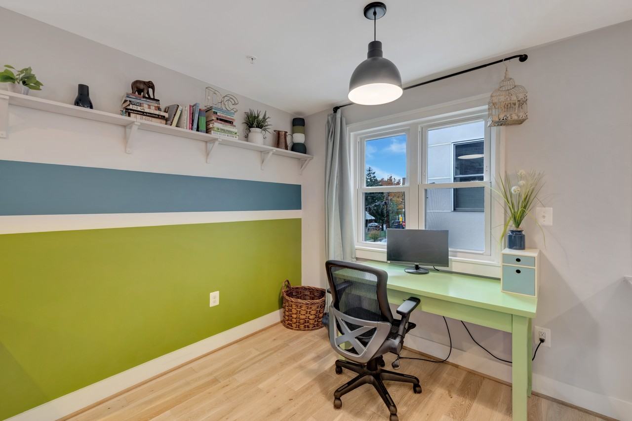 1516 K St Se #3A - Photo 7 of 17