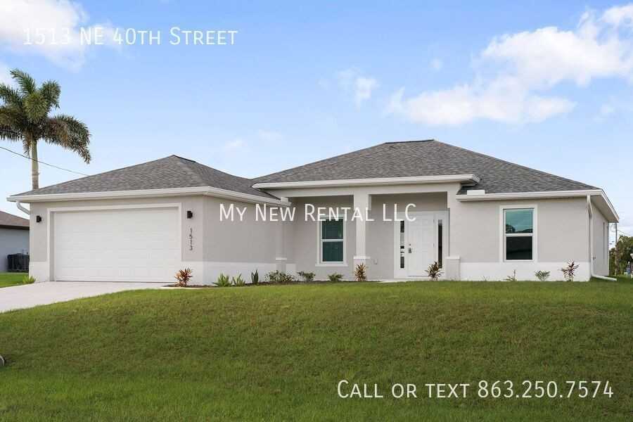 1513 Northeast 40th Street - Photo 7 of 50