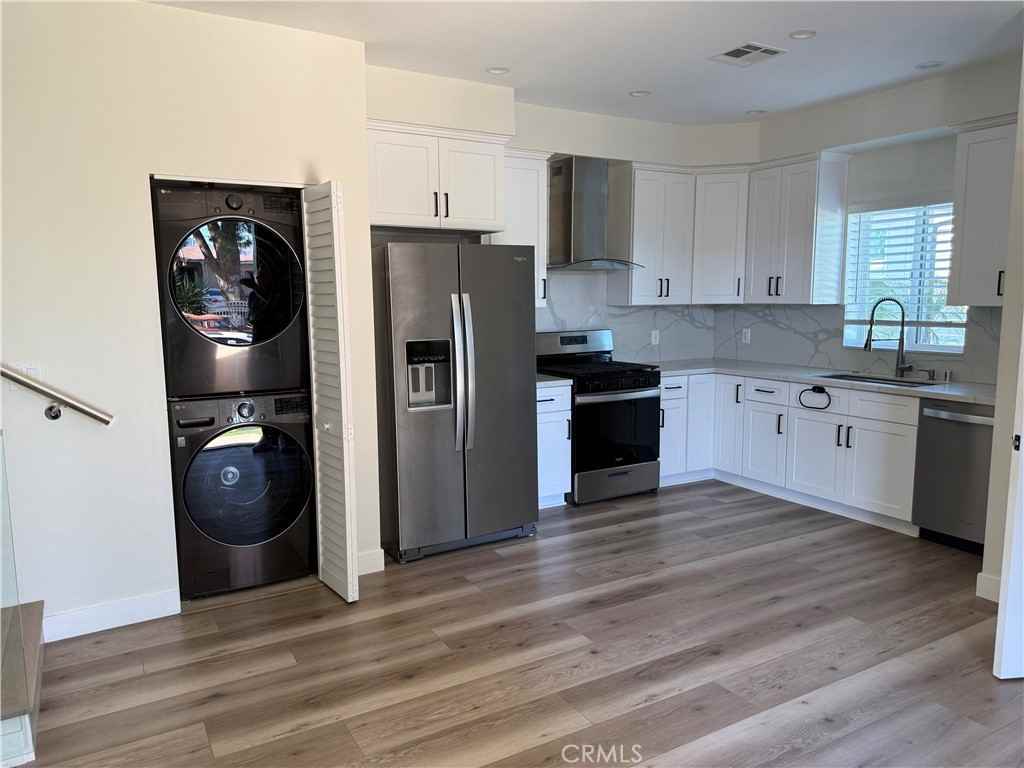 9585 Woodale Avenue #9585 - Photo 2 of 19