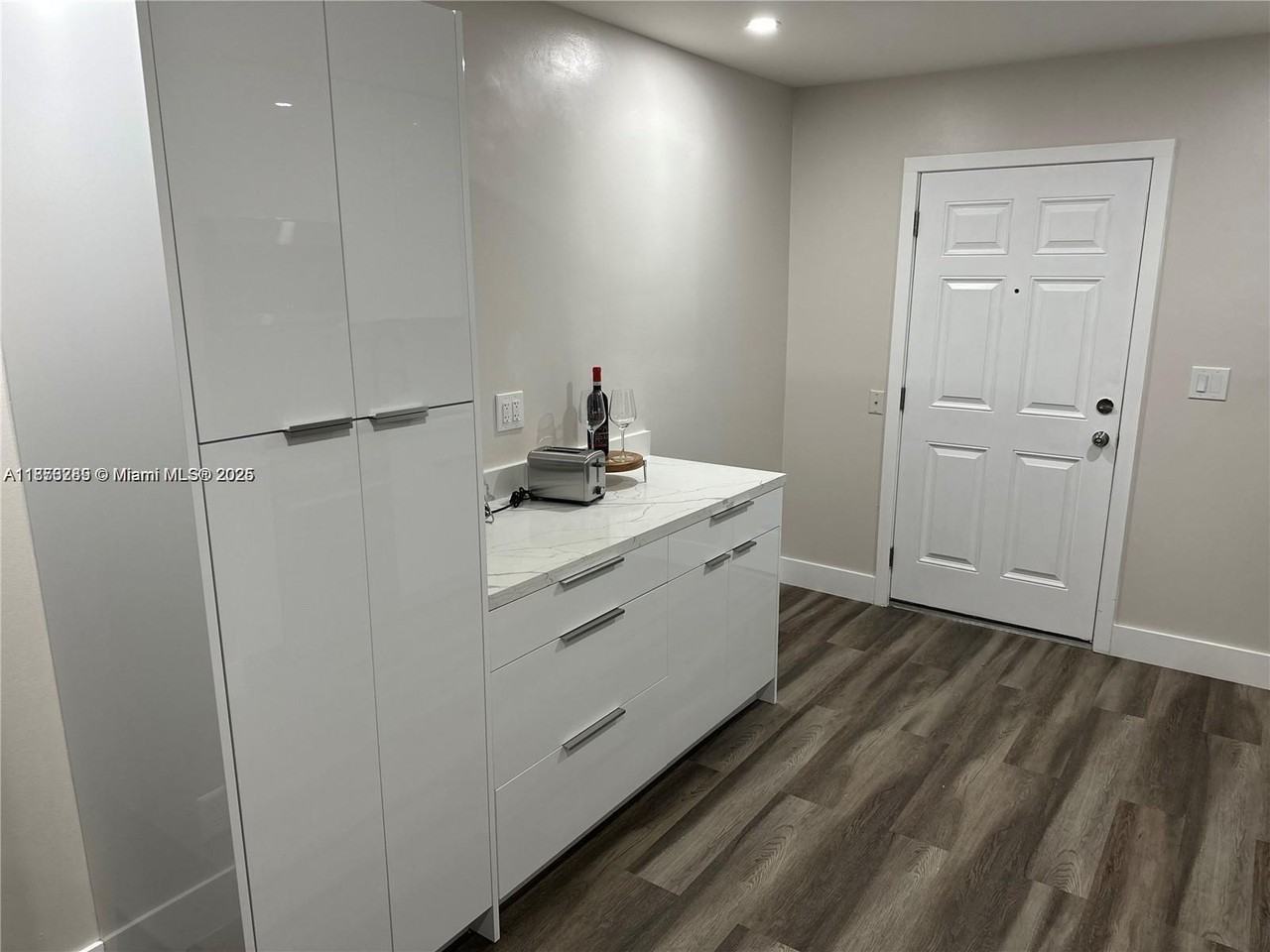 1770 E Las Olas Blvd #1770-502 - Photo 3 of 13