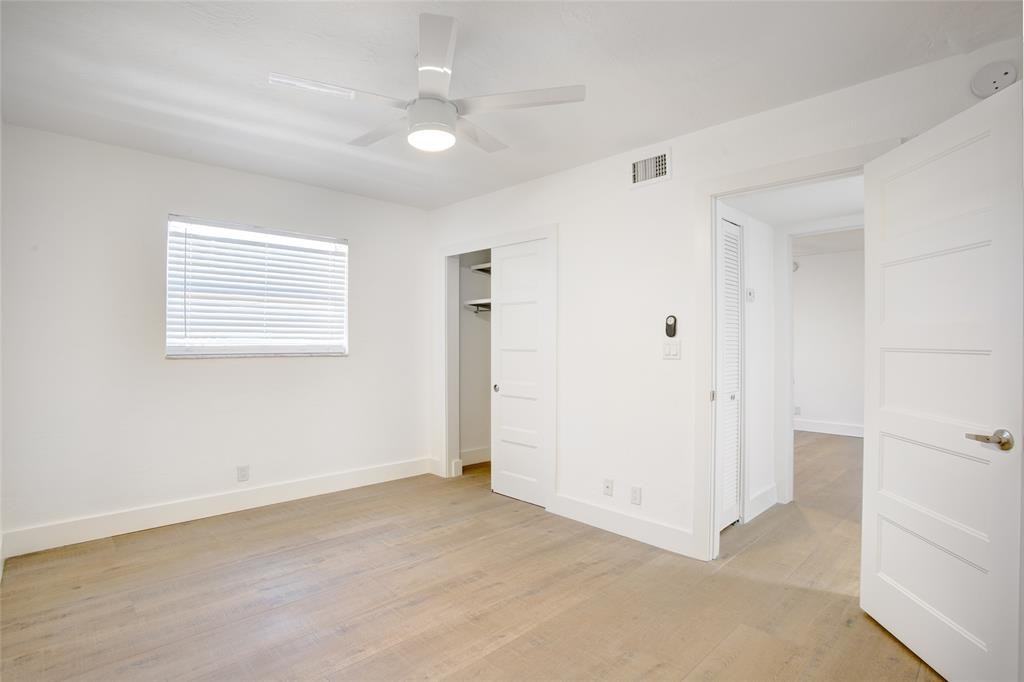 530 S Federal Hwy #530-8 - Photo 3 of 14