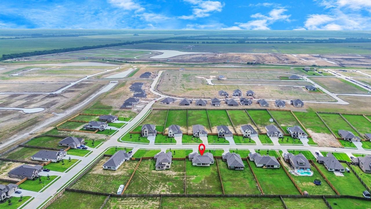 395 Hunter Ranch Way #395 - Photo 2 of 42