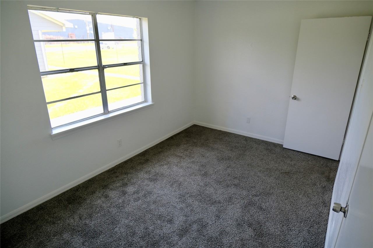 5602 Market St #5602-11 - Photo 4 of 29