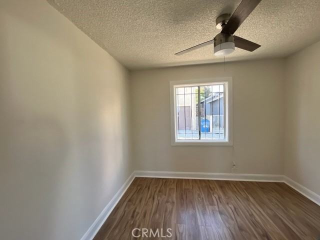 976 West 23rd Street #976 - Photo 2 of 12