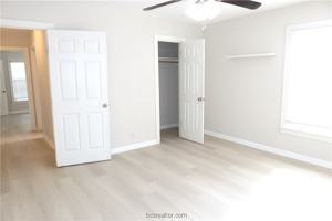 featured image of 1008 Puryear Drive #1008