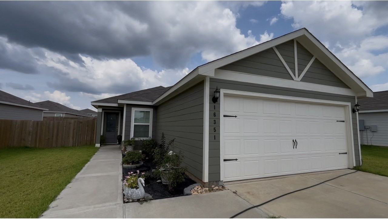 16351 Sweet Grove Dr #16351 - Photo 7 of 19