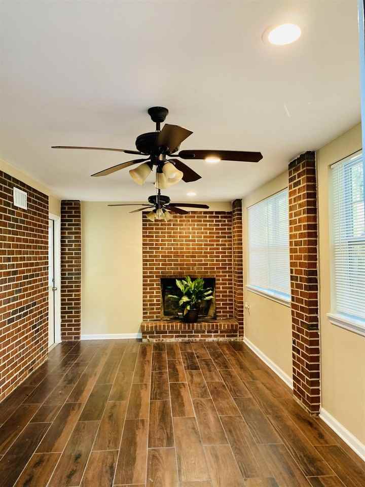 1113 Buckingham Drive #1113 - Photo 3 of 12