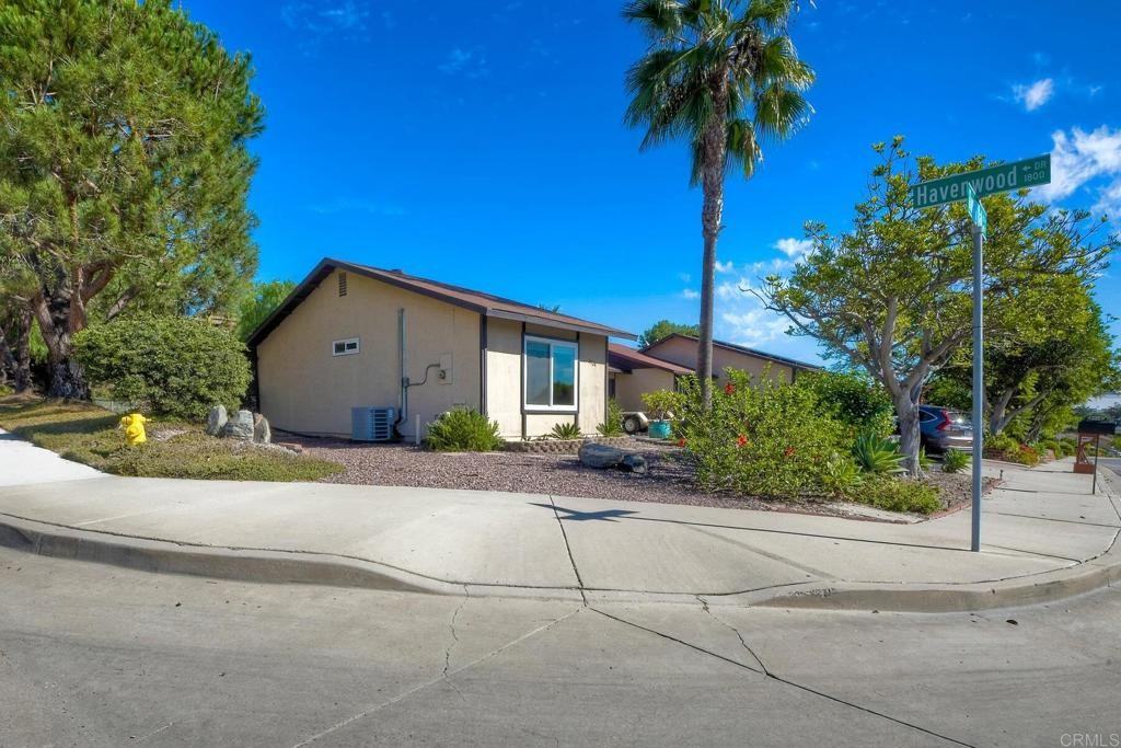 4524 Royal Oak Drive #4524 - Photo 2 of 23