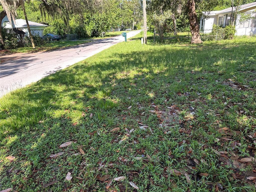 1621 Ne 29th St #1621 - Photo 3 of 9