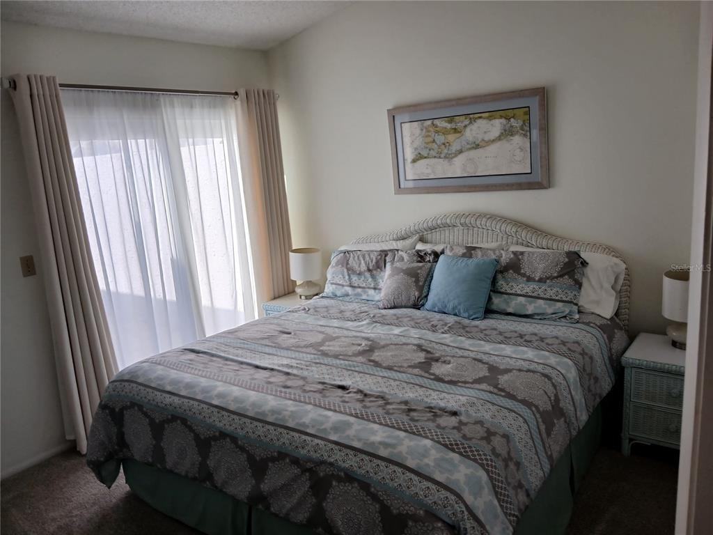 913 Waterside Ln #913-913 - Photo 4 of 7