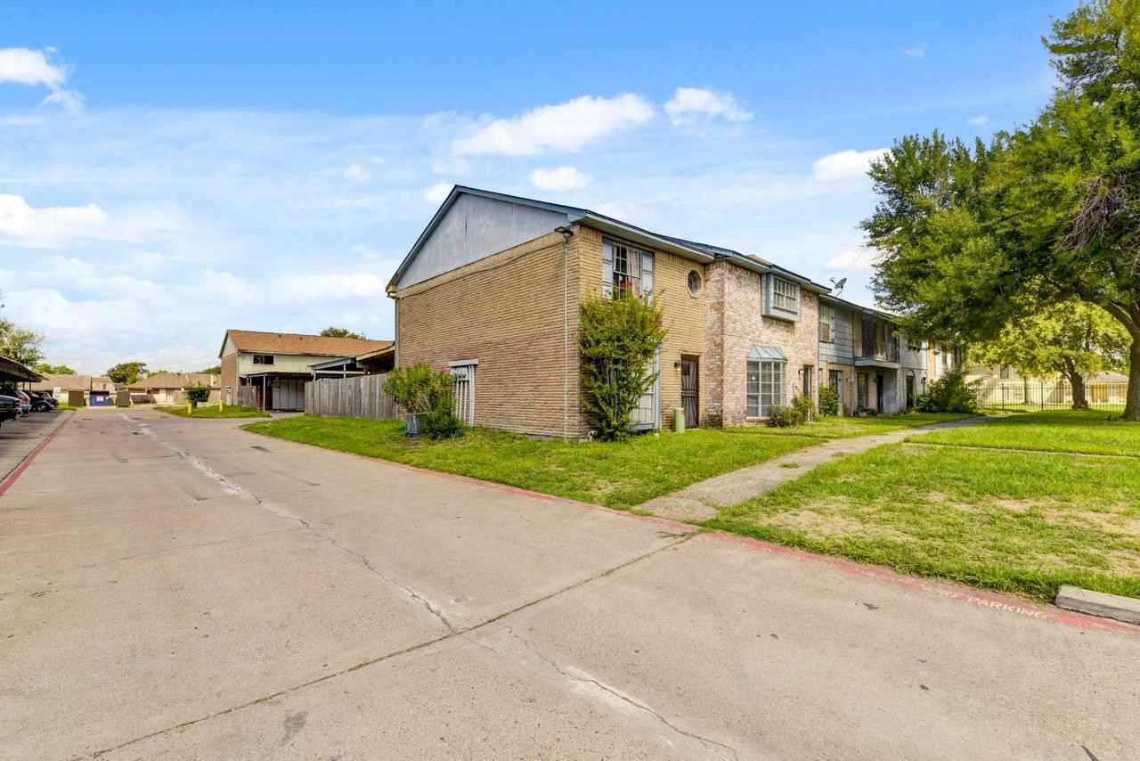 128 Goodson Dr #128-128 - Photo 7 of 46