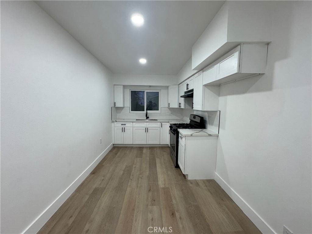 9223 Compton Avenue #9223-10 - Photo 4 of 10