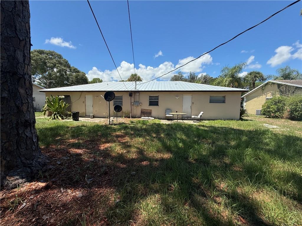 1516 41st Avenue #1516 - Photo 3 of 3