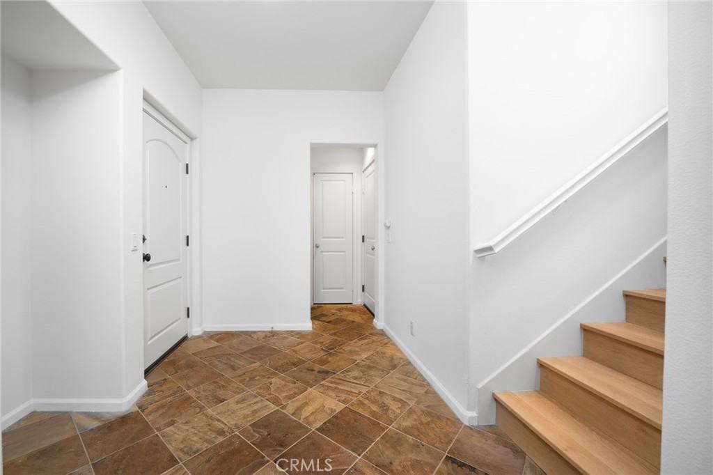 70 Latitude #70 - Photo 4 of 27