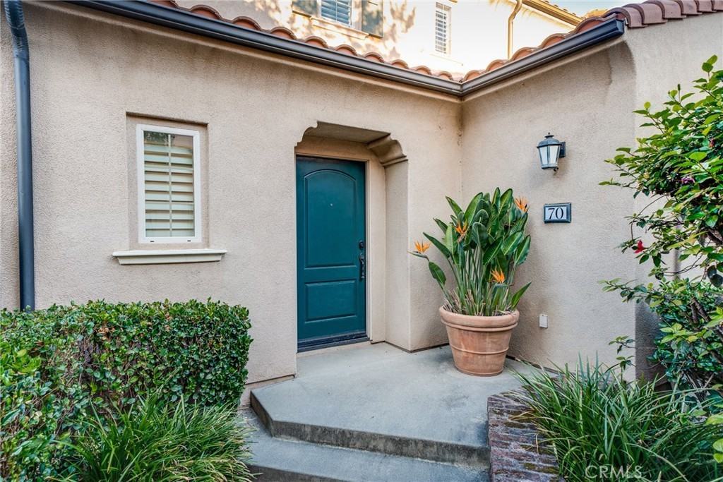 70 Latitude #70 - Photo 6 of 27