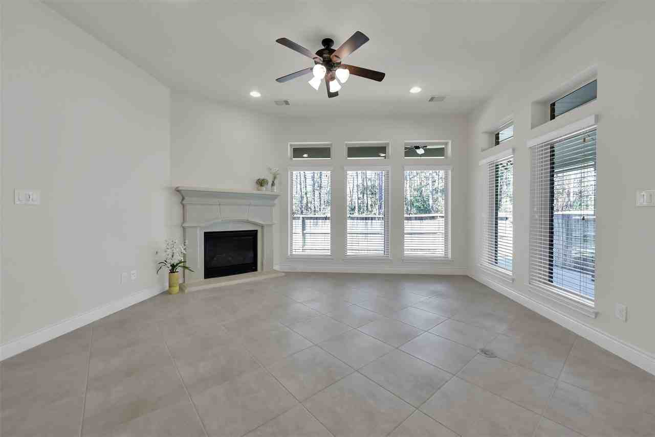 150 North Greatwood Glen Place #150 - Photo 7 of 37