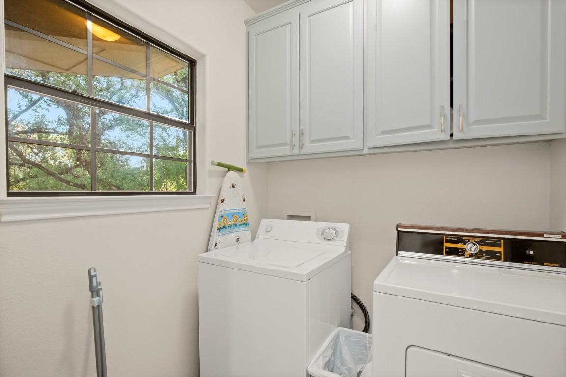 1352 Lake Shore Dr #1352 - Photo 2 of 28