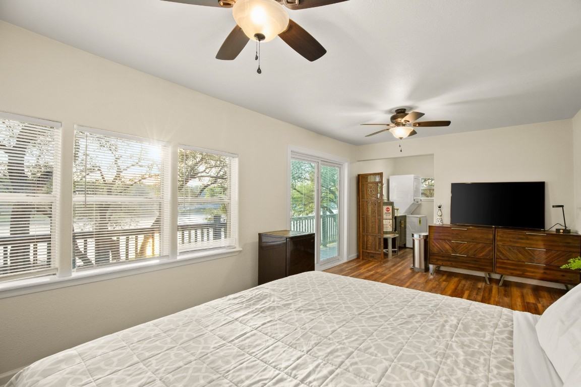 1352 Lake Shore Dr #1352 - Photo 4 of 28