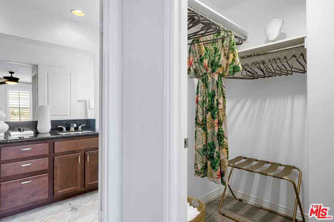 80046 Silver Sage Lane #80046 - Photo 5 of 14