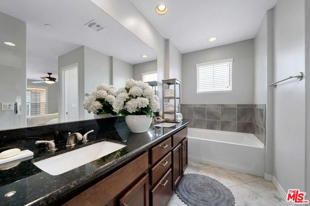 80046 Silver Sage Lane #80046 - Photo 7 of 14