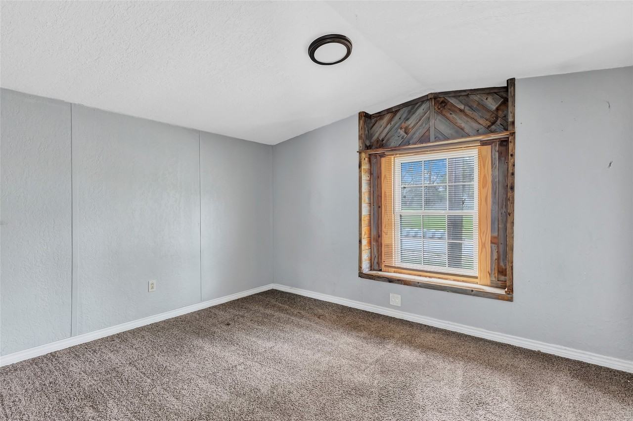 10821 Main Street #10821-18 - Photo 4 of 8