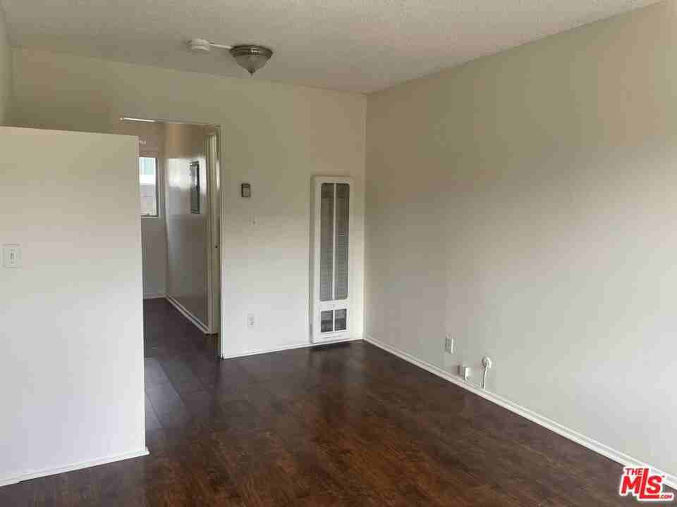 1150 Commonwealth Avenue #1150-2 - Photo 3 of 8