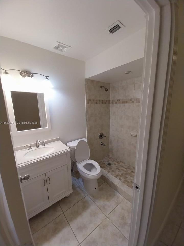 5027 Sw 139th Ct #5027-5027 - Photo 7 of 11