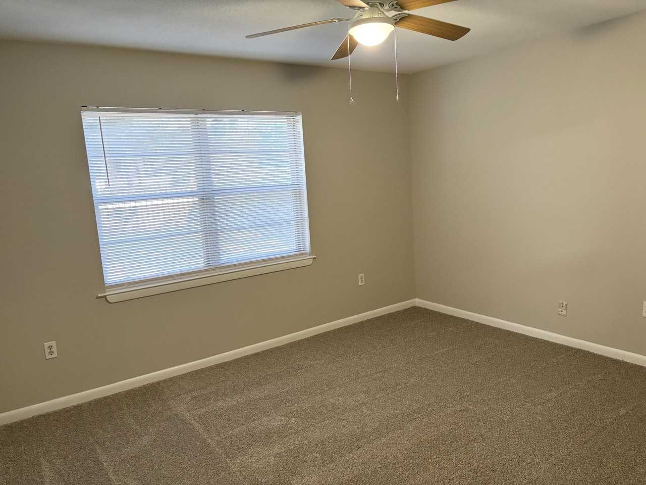 41 Maple Ave #41 - Photo 6 of 12