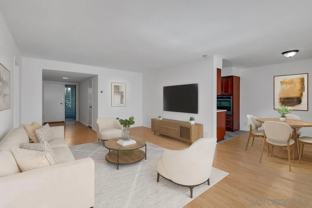 2352 Torrey Pines Road - Photo 1 of 1