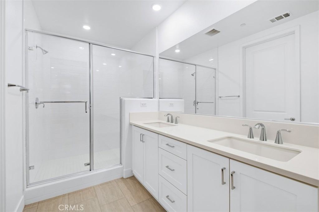 532 Neilson Street #532