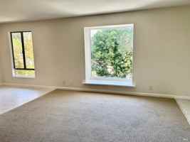 featured image of 9 Forest Ln #9